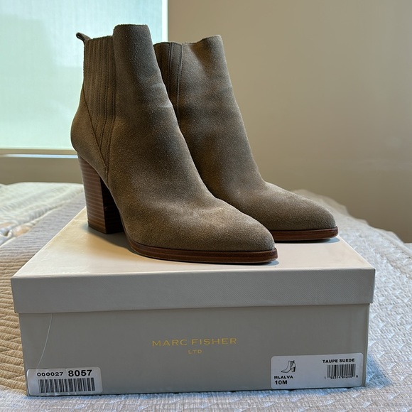 Marc Fisher Shoes - [Marc Fisher] Alva Booties